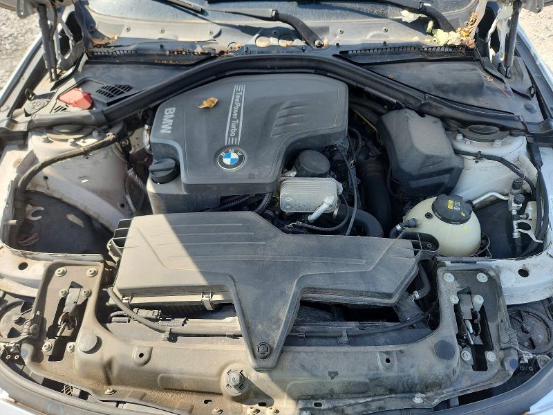 Photo 11 from auction – 2016 BMW 328 with VIN WBA8E3C58GK501727
