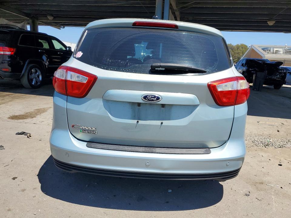 Photo 6 from auction – 2014 FORD C-MAX with VIN 1FADP5CU1EL515349