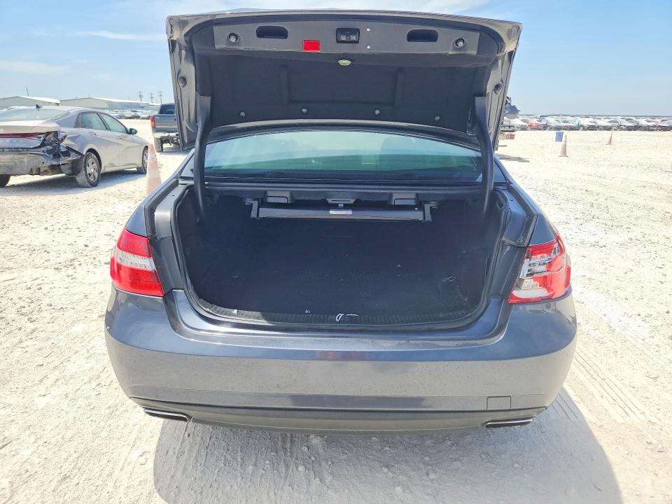 Zdjęcie 6 z aukcji – 2013 MERCEDES-BENZ E z VIN WDDHF5KB6DA731633