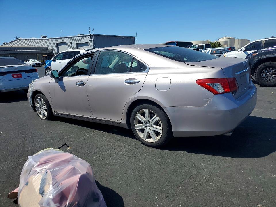 Photo 2 from auction – 2007 LEXUS ES with VIN JTHBJ46G572023899