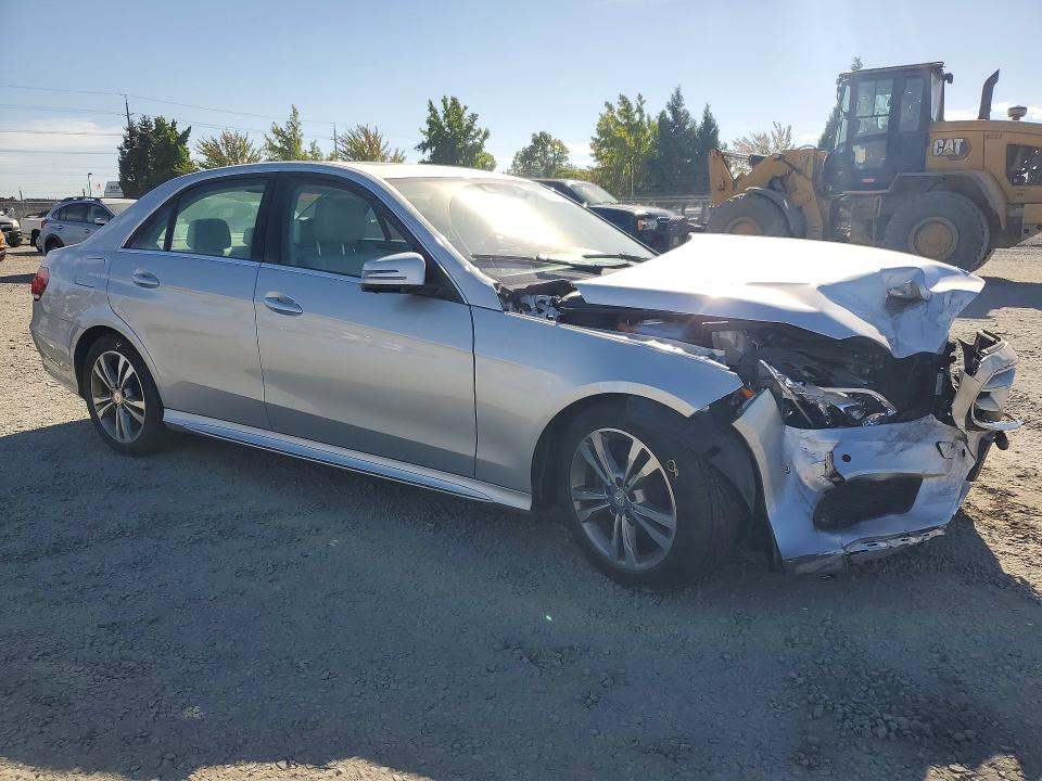 Photo 4 from auction – 2014 MERCEDES-BENZ E with VIN WDDHF9FB9EA848853