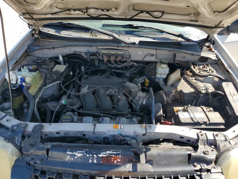 Photo 12 from auction – 2006 FORD ESCAPE with VIN 1FMYU03116KC13902