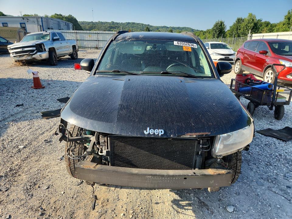 Photo 5 from auction – 2016 JEEP COMPASS with VIN 1C4NJCEA5GD716076