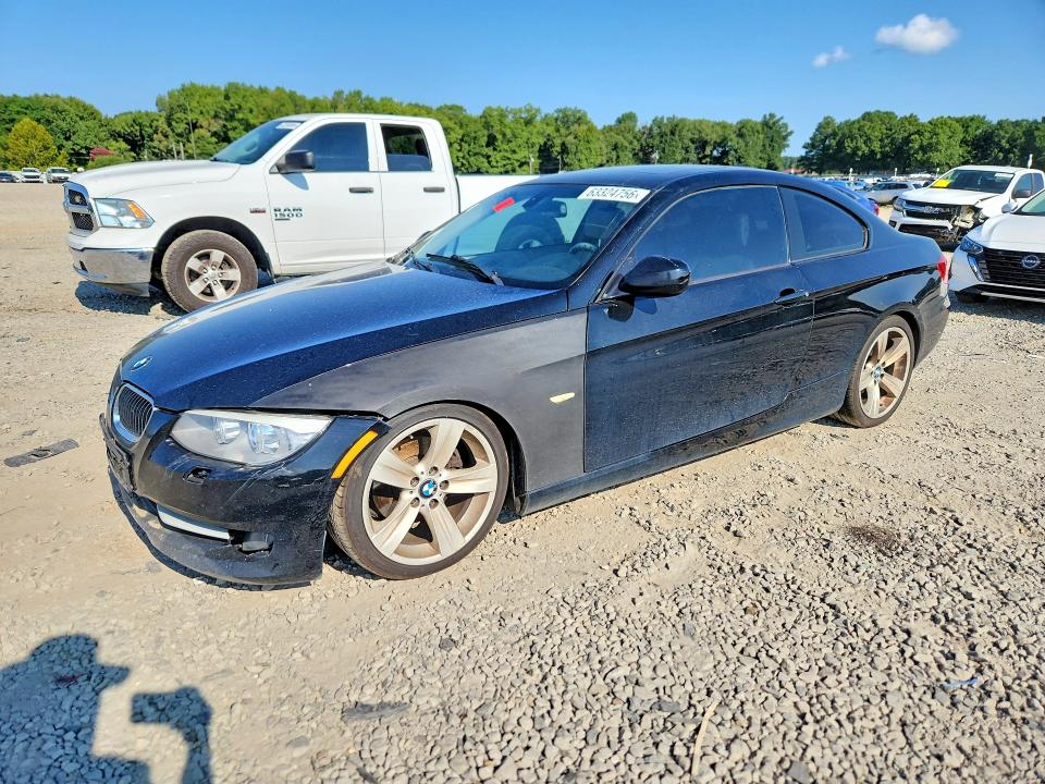BMW 328 2011 with VIN WBAKE3C52BE558518 - Photo from auction
