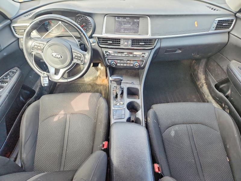 Photo 8 from auction – 2017 KIA OPTIMA with VIN KNAGT4LE7H5015322