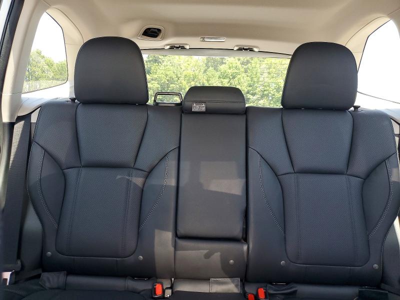 Photo 10 from auction – 2023 SUBARU FORESTER with VIN JF2SKAPC2PH508685