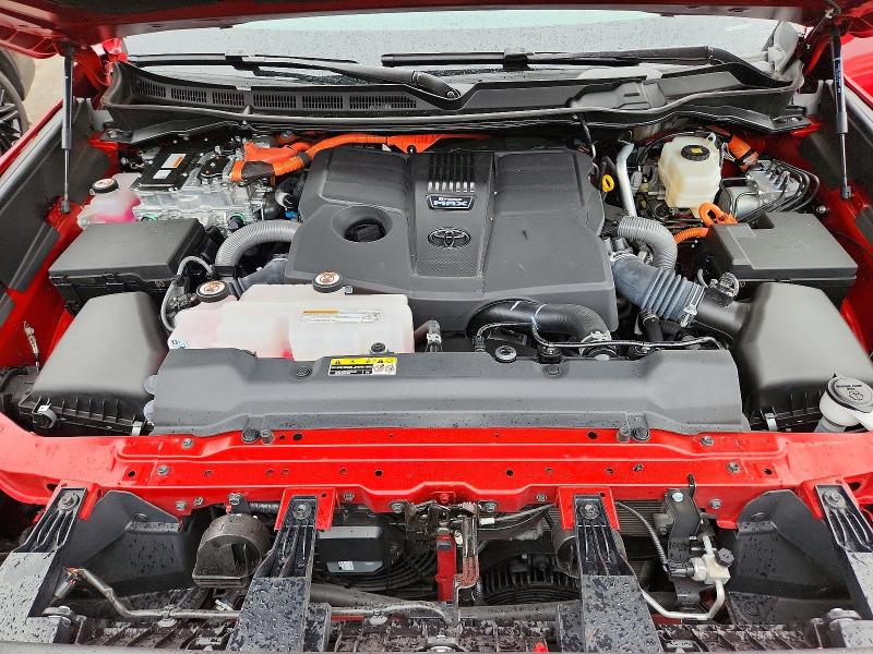 Photo 12 from auction – 2025 TOYOTA SEQUOIA with VIN 7SVAAABA7SX064503