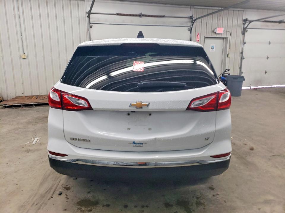 Photo 6 from auction – 2018 CHEVROLET EQUINOX with VIN 2GNAXJEV8J6298632