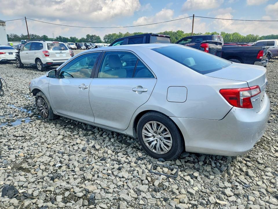 Photo 2 from auction – 2014 TOYOTA CAMRY with VIN 4T4BF1FK2ER343867