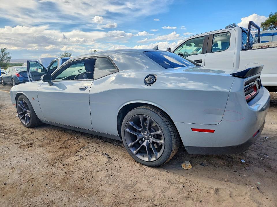 Photo 2 from auction – 2021 DODGE CHALLENGER with VIN 2C3CDZFJXMH641376