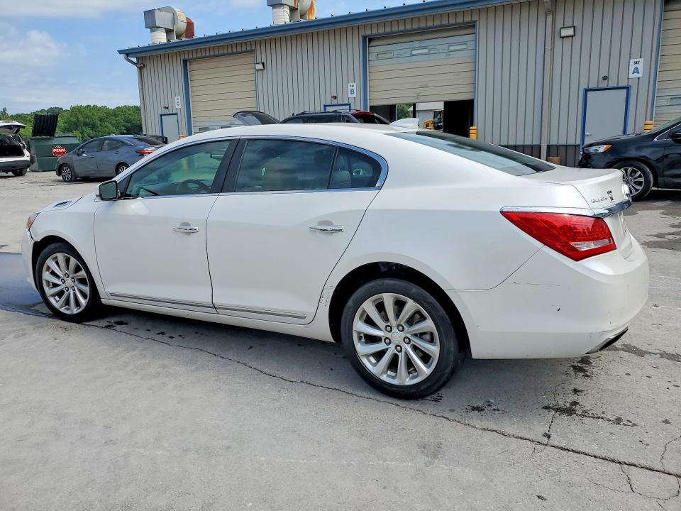 Photo 2 from auction – 2015 BUICK LACROSSE with VIN 1G4GB5G37FF339409