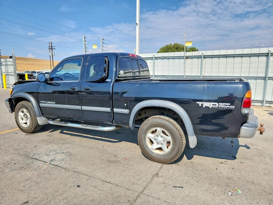 Photo 2 from auction – 2002 TOYOTA TUNDRA with VIN 5TBBT441X2S294767