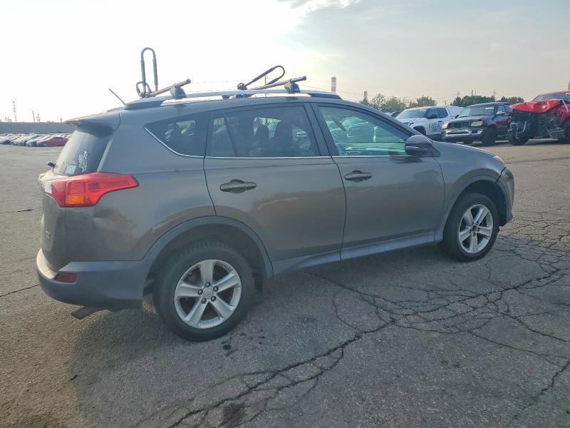 صورة رقم 3 من المزاد - 2013 TOYOTA RAV4 مع VIN 2T3RFREV1DW111527