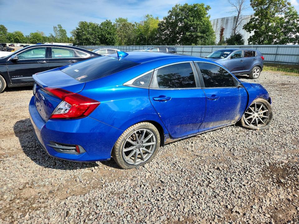 Photo 3 from auction – 2016 HONDA CIVIC with VIN 19XFC1F39GE203575