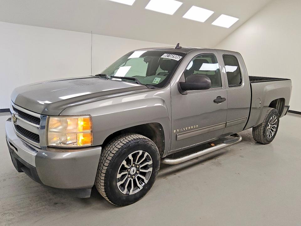 2009 CHEVROLET SILVERADO - Търг №65168906