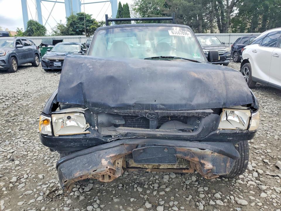 Photo 5 from auction – 1998 MAZDA B2500 with VIN 4F4YR12C0WTM04498
