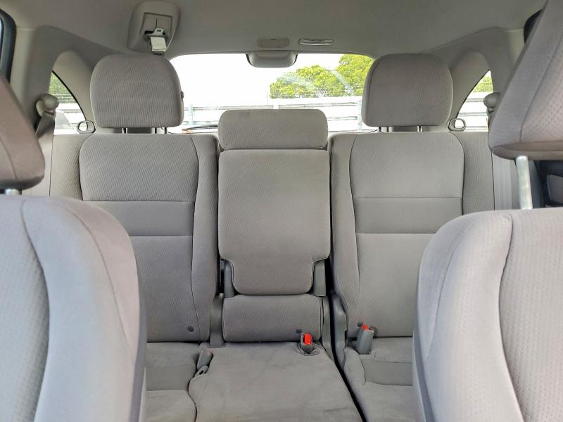 Photo 10 from auction – 2011 HONDA CR-V with VIN 5J6RE3H57BL009042