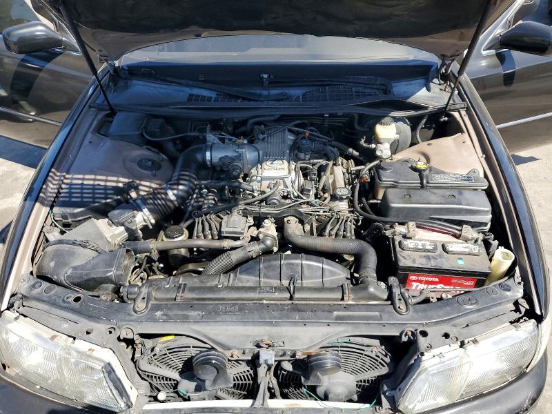 Zdjęcie 11 z aukcji – 1993 LEXUS LS z VIN JT8UF11E8P0168266