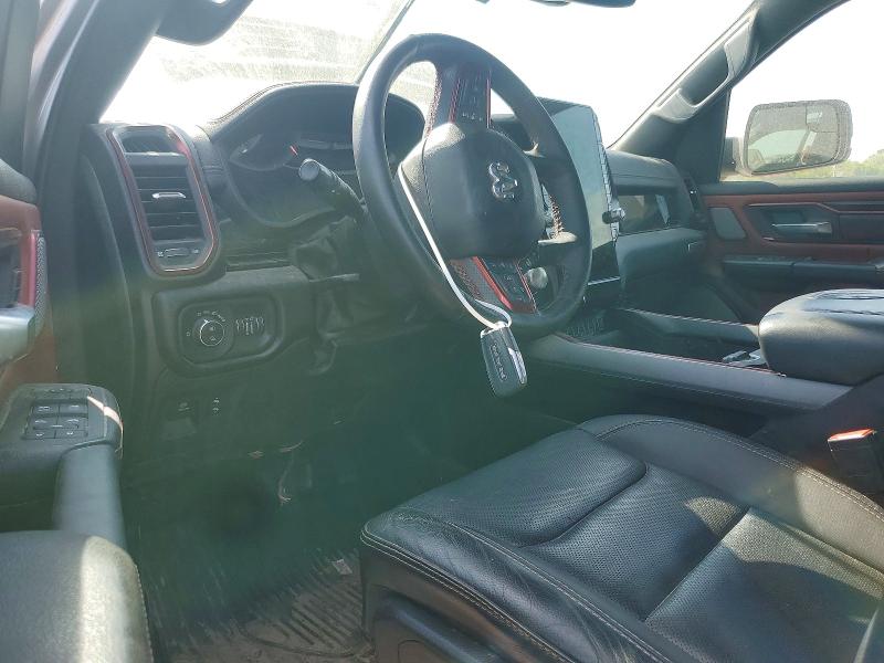 صورة رقم 8 من المزاد - 2025 RAM 1500 مع VIN 1C6SRFLP5SN617319