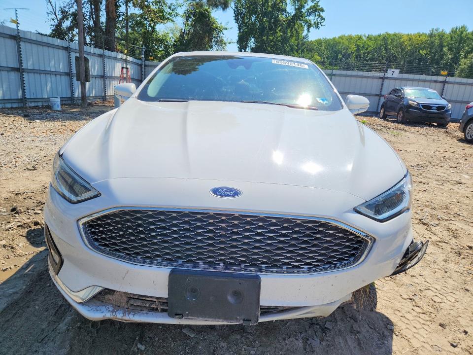 Снимка 5 от търг – 2019 FORD FUSION с VIN 3FA6P0D97KR128825