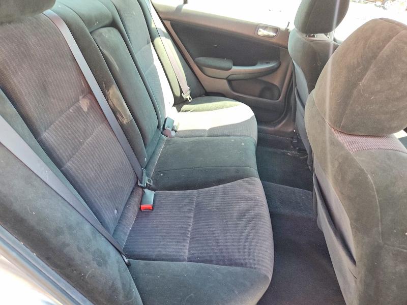 Photo 10 from auction – 2005 HONDA ACCORD with VIN 1HGCM56475A014652