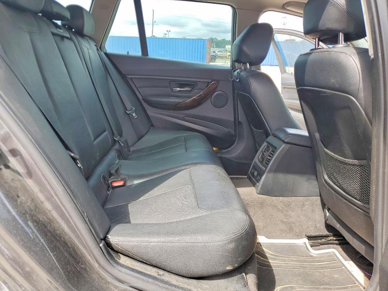 صورة رقم 10 من المزاد - 2015 BMW 328 مع VIN WBA3K5C54FK300579
