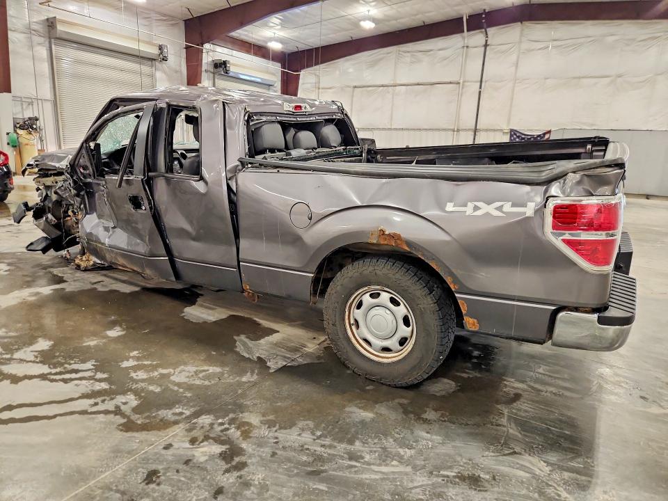 Photo 2 from auction – 2011 FORD F150 with VIN 1FTFX1EF6BFC07288