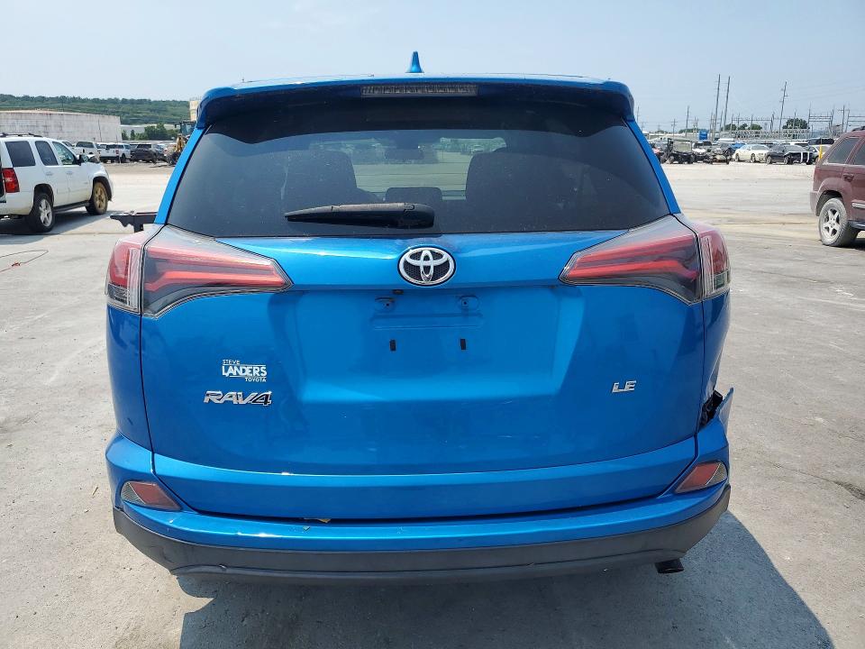 Photo 6 from auction – 2017 TOYOTA RAV4 with VIN 2T3ZFREV1HW390063