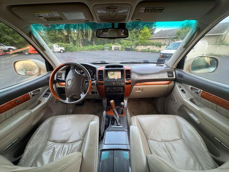 Photo 13 from auction – 2007 LEXUS GX with VIN JTJBT20X670138707