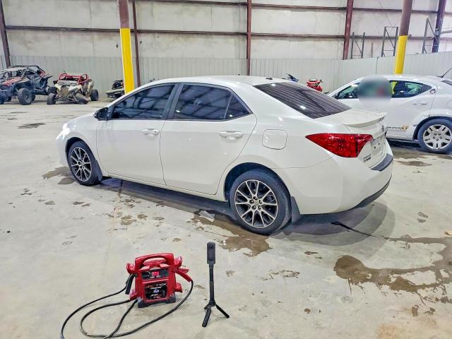 Photo 2 from auction – 2017 TOYOTA COROLLA with VIN 5YFBURHE4HP604752