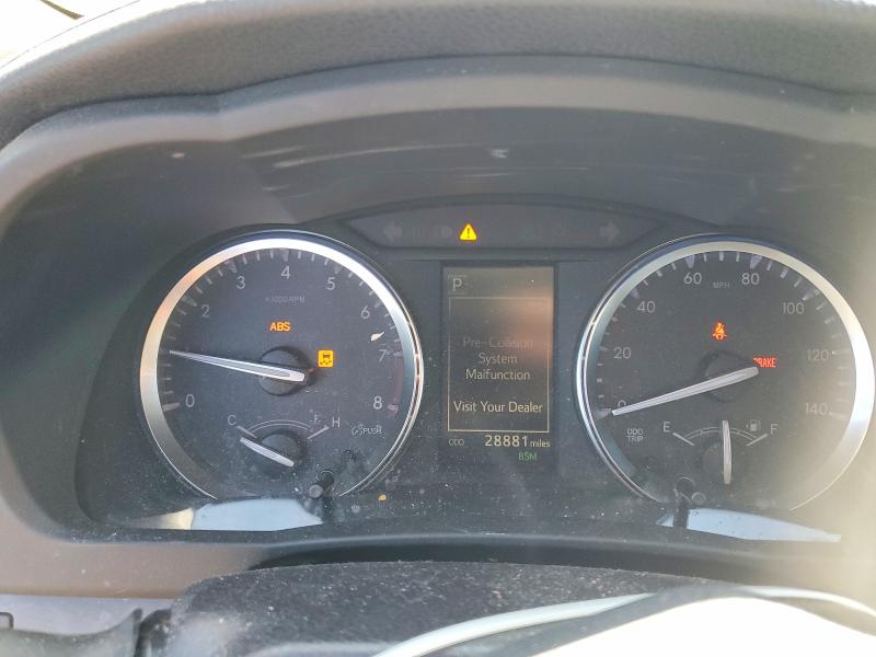 Photo 9 from auction – 2018 TOYOTA HIGHLANDER with VIN 5TDJZRFH4JS870148