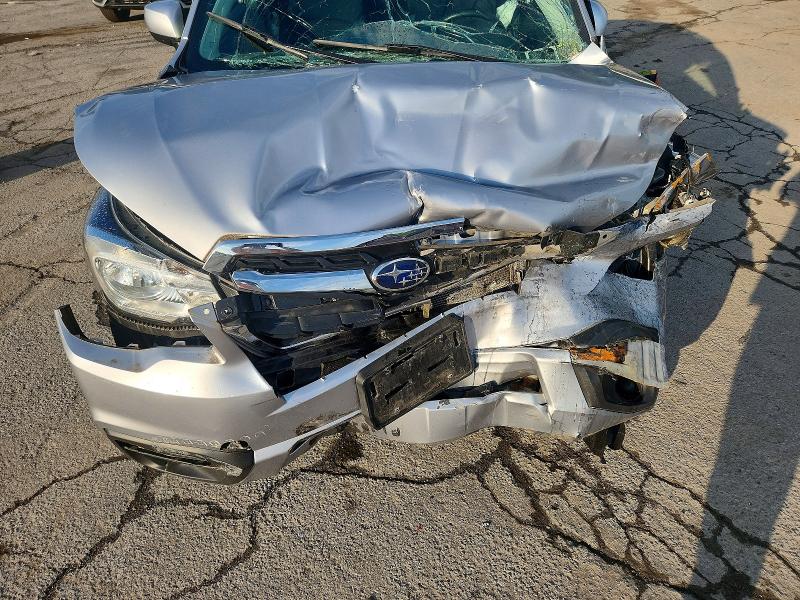 Photo 12 from auction – 2017 SUBARU FORESTER with VIN JF2SJAEC8HH488398