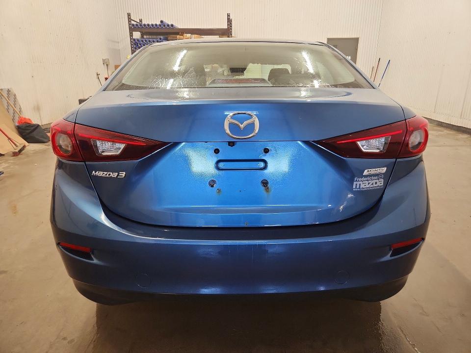 Photo 6 from auction – 2018 MAZDA 3 with VIN JM1BN1V78J1161908