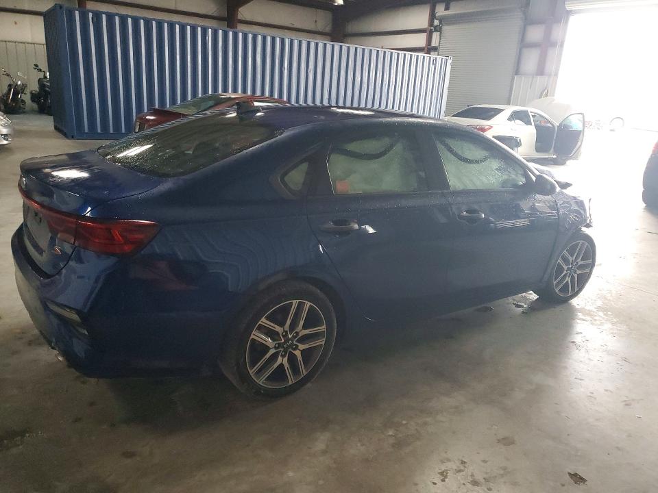Photo 3 from auction – 2019 KIA FORTE with VIN 3KPF34AD1KE016356