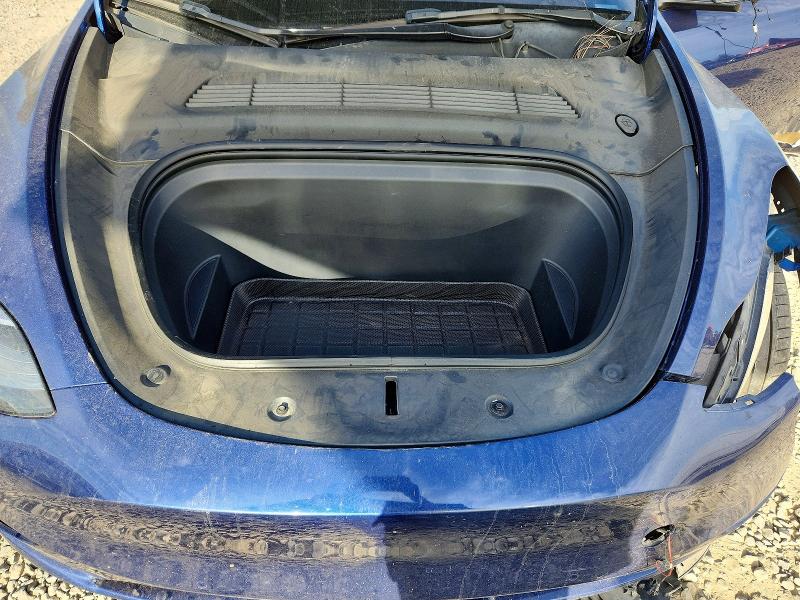 Photo 12 from auction – 2022 TESLA MODEL Y with VIN 7SAYGDEF2NF381557