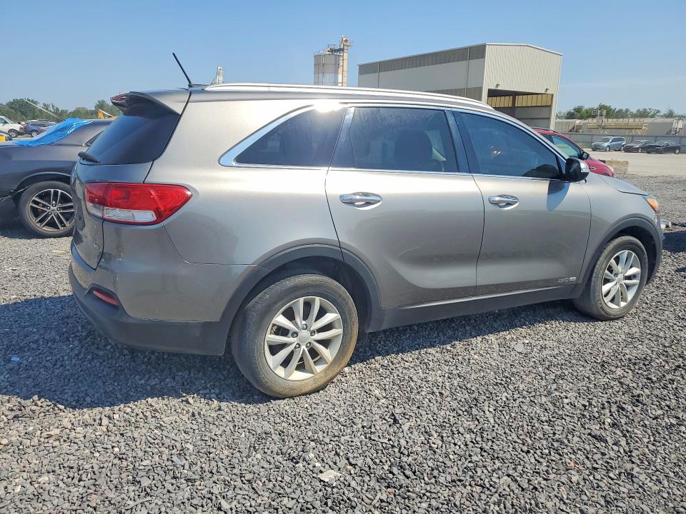 Photo 3 from auction – 2017 KIA SORENTO with VIN 5XYPGDA53HG196646