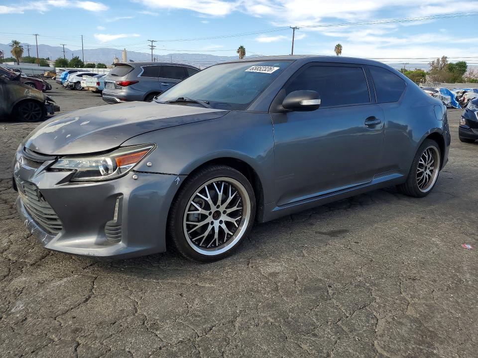 SCION TC 2015 with VIN JTKJF5C79FJ004892 - Photo from auction