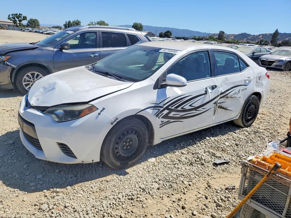 TOYOTA COROLLA 2015 with VIN 2T1BURHE3FC429066 - Photo from auction