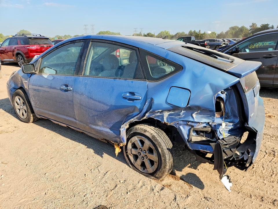 Photo 2 from auction – 2007 TOYOTA PRIUS with VIN JTDKB20U177633917