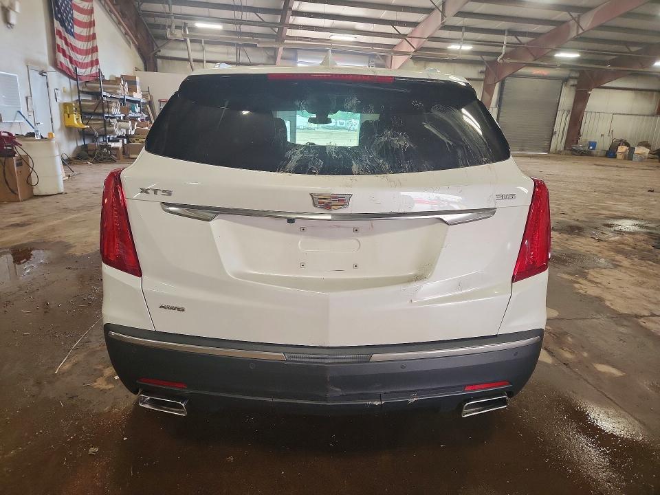 Photo 6 from auction – 2018 CADILLAC XT5 with VIN 1GYKNDRS3JZ204742