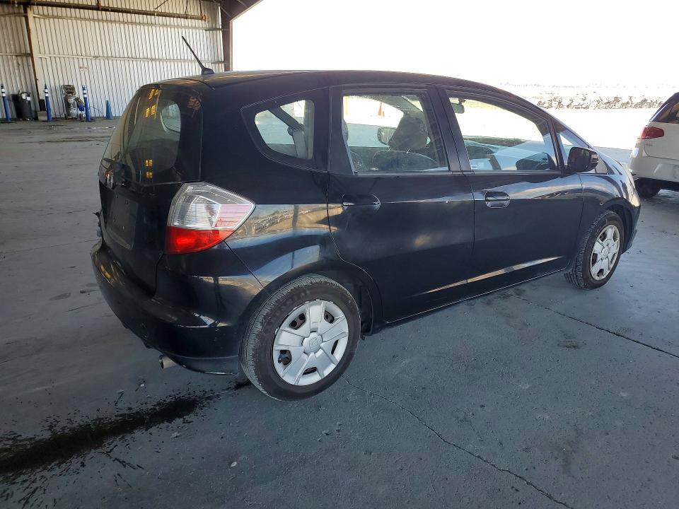 Photo 3 from auction – 2012 HONDA FIT with VIN JHMGE8H36CC040999