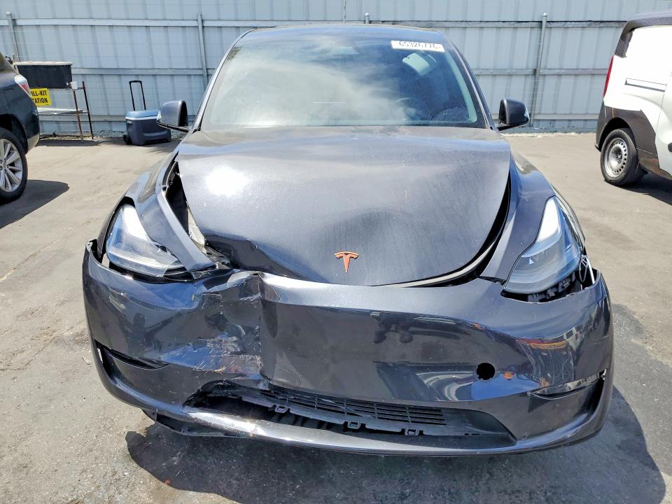 Photo 5 from auction – 2024 TESLA MODEL Y with VIN 7SAYGDEE2RF032475
