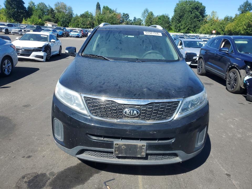 Photo 5 from auction – 2015 KIA SORENTO with VIN 5XYKTDA75FG610630