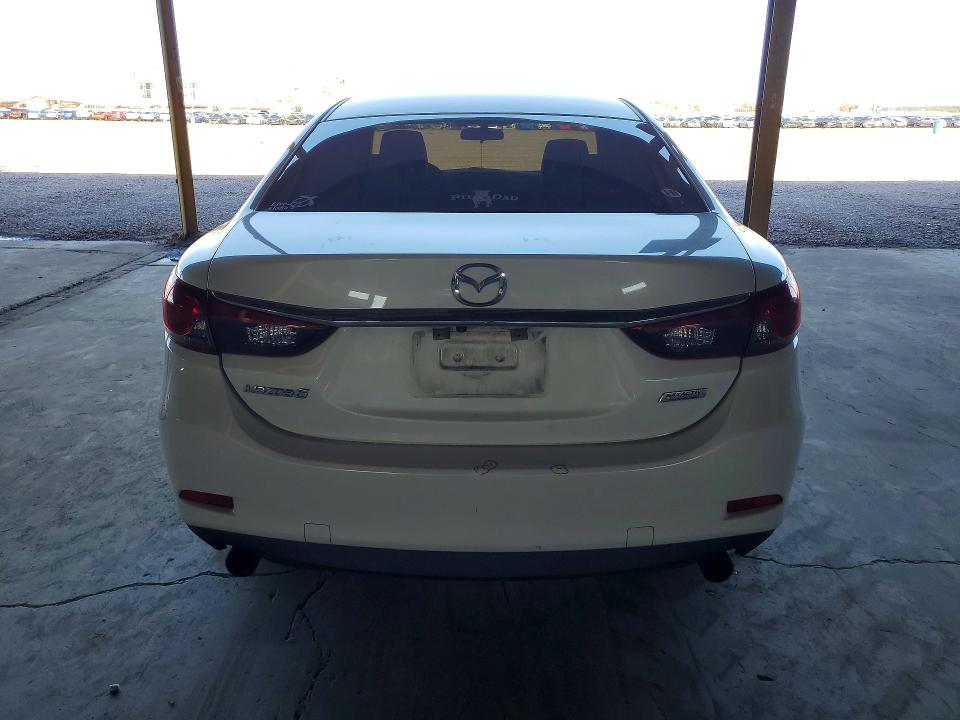 Foto 6 de la subasta – 2015 MAZDA 6 con VIN JM1GJ1V54F1218158