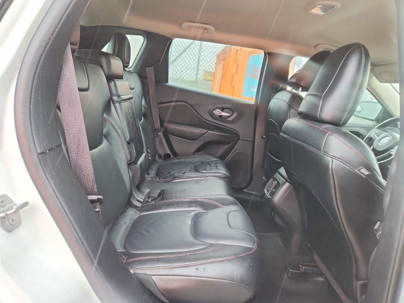 Photo 11 from auction – 2014 JEEP CHEROKEE with VIN 1C4PJMBS0EW214217