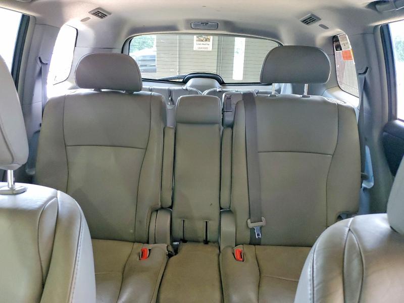 Photo 10 from auction – 2011 TOYOTA HIGHLANDER with VIN 5TDBK3EH0BS090382