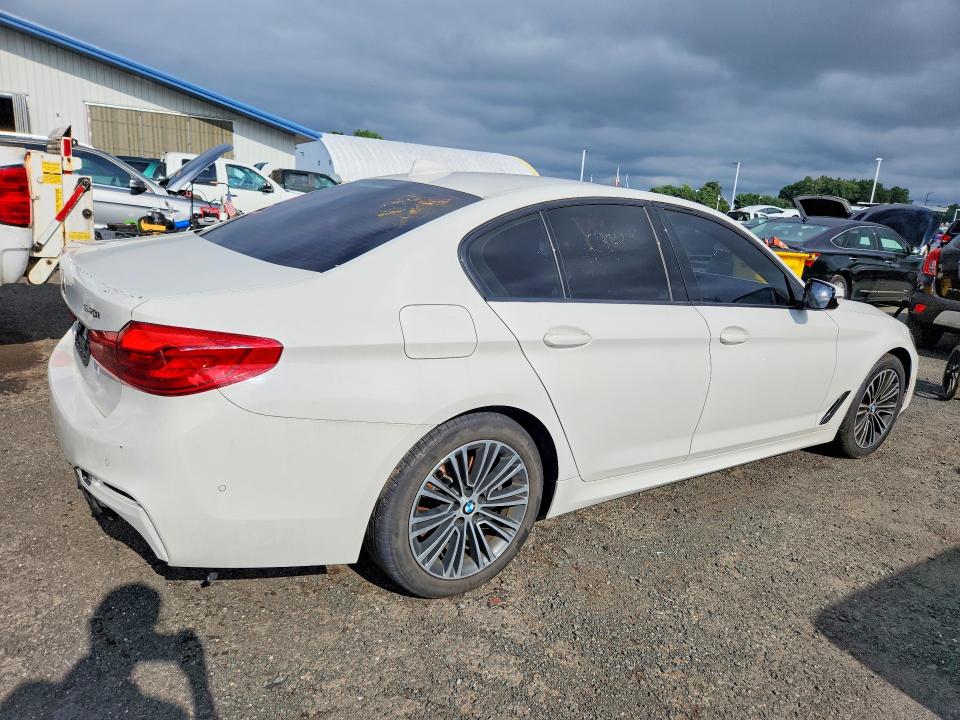 Photo 3 from auction – 2019 BMW 540 with VIN WBAJE7C56KG892610