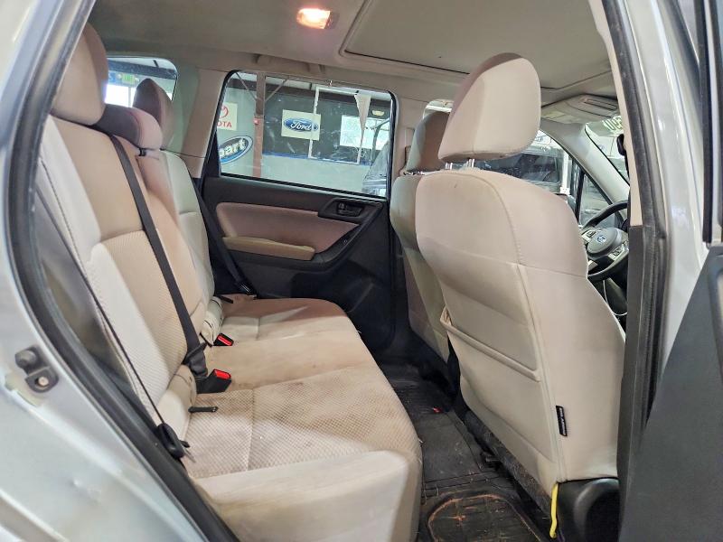 Photo 11 from auction – 2018 SUBARU FORESTER with VIN JF2SJAGC4JH404404