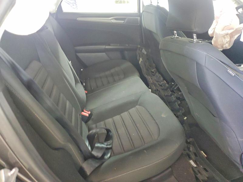 Photo 10 from auction – 2019 FORD FUSION with VIN 3FA6P0HD1KR159647