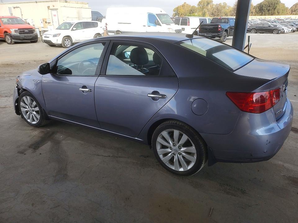 Photo 2 from auction – 2010 KIA FORTE with VIN KNAFW4A36A5211911